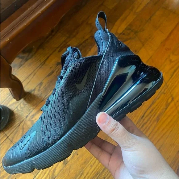 Nike Air Max 270 - Picture 3 of 4